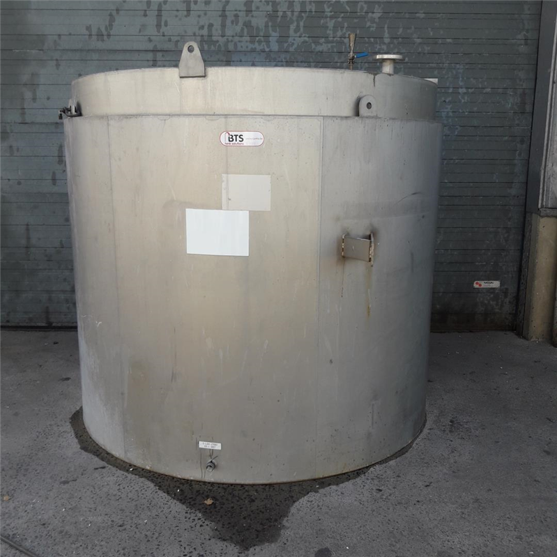 03.38.IG.01 - Used storage tank