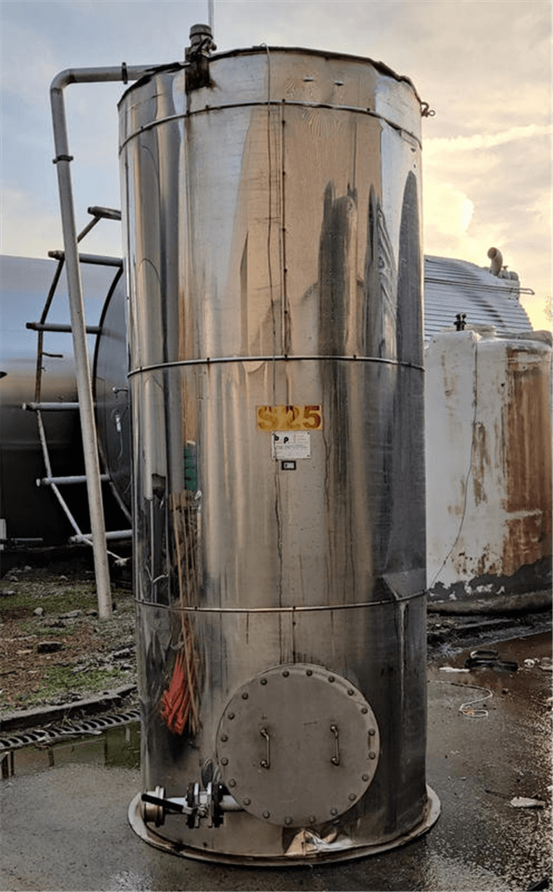 03.42.IT.10 - Used storage tank