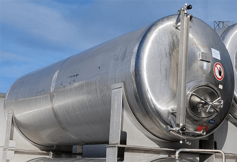 03.42.KO.11 - Used storage tank