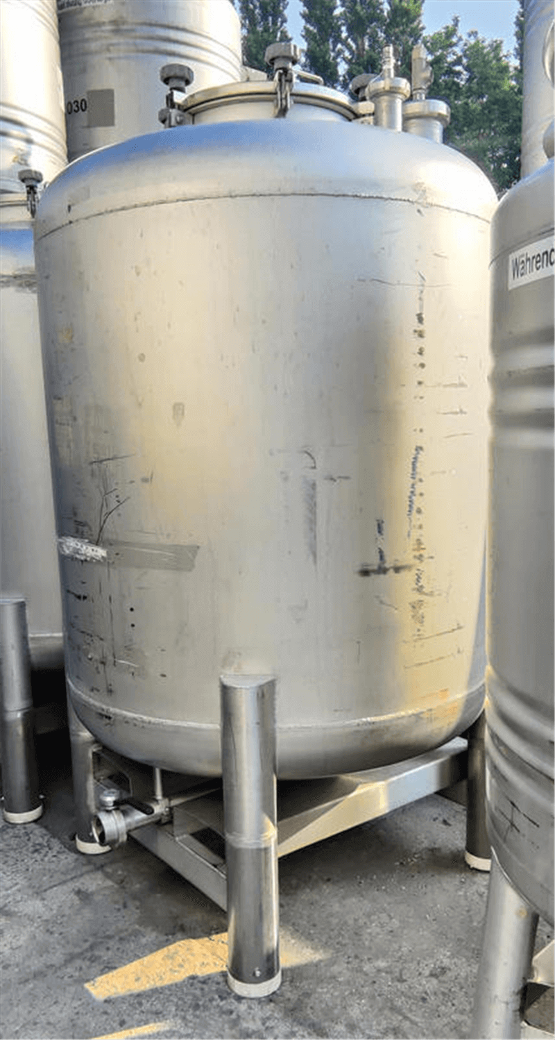 03.43.IS.02 - Used mobile tank/container