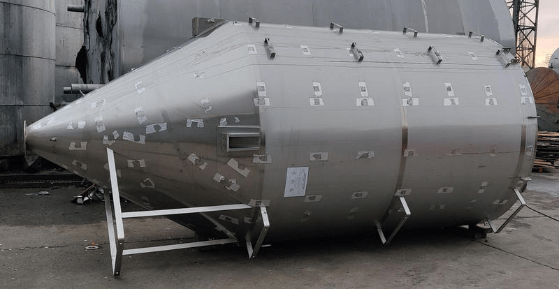 03.44.NL.18 - Used storage tank