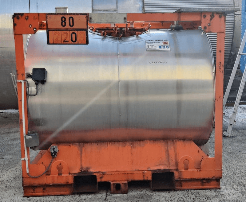 03.44.VW.04 - Used mobile tank/container