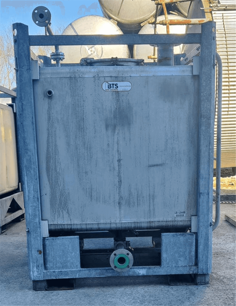 03.45.FU.40 - Used mobile tank/container