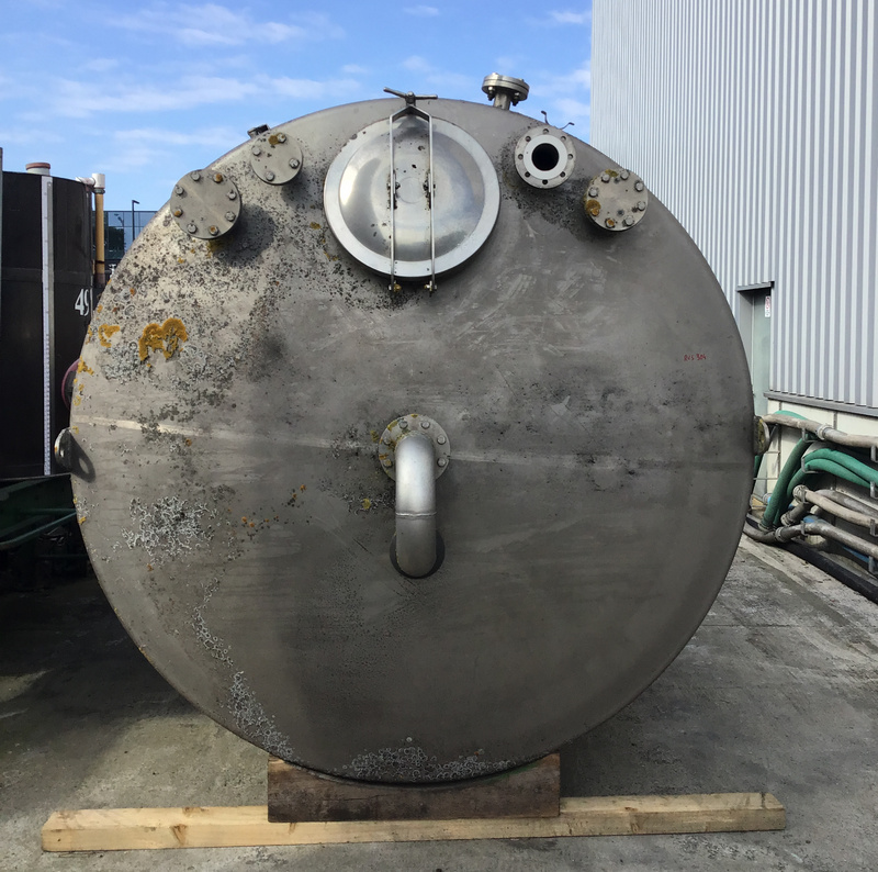 03.46.GE.05 - Used storage tank