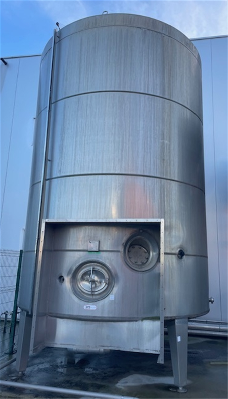 03.46.OL.30 - Used storage tank