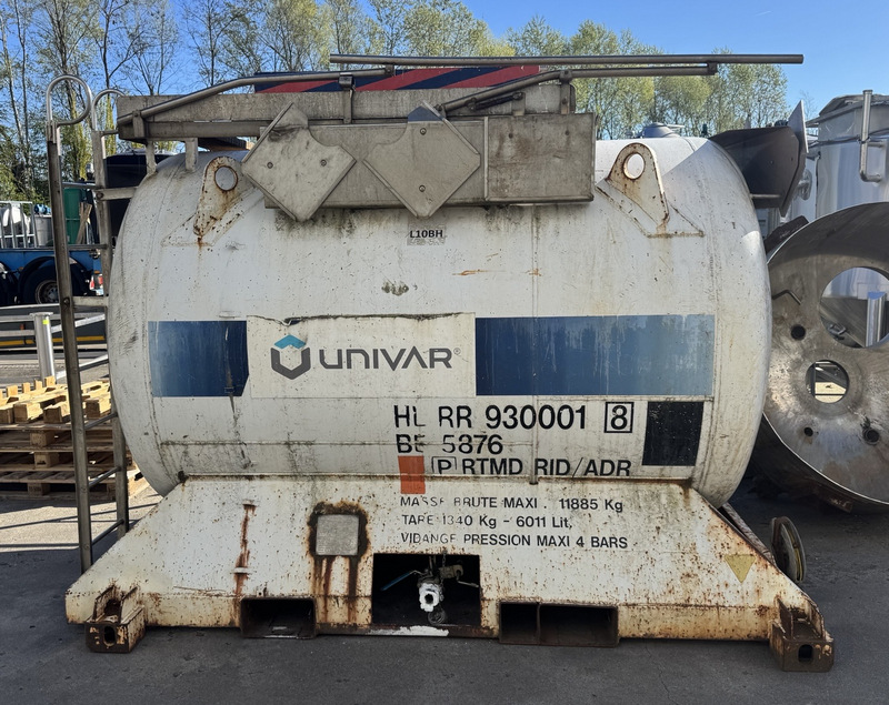 03.46.UN.01 - Used mobile tank/container