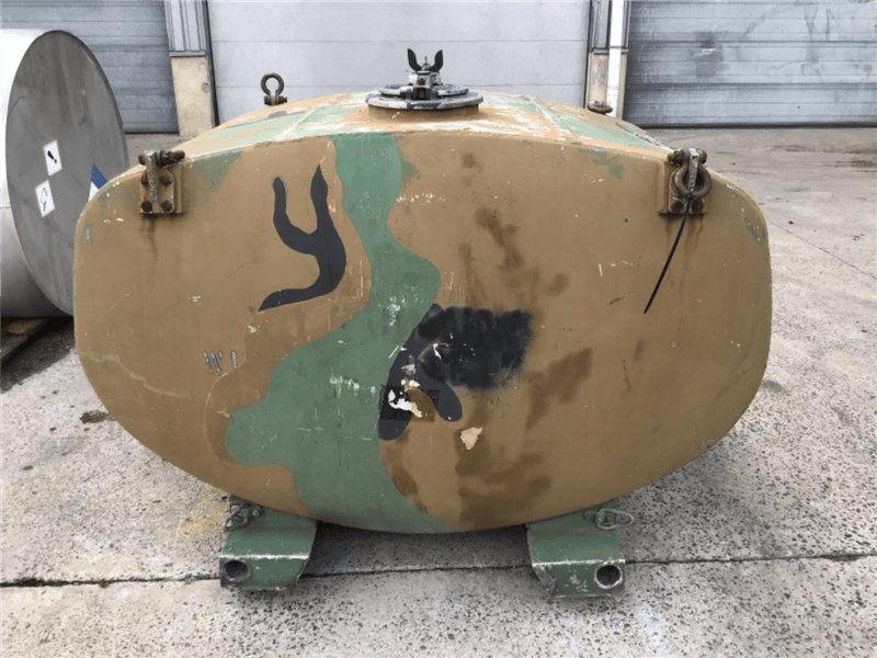04.41.US.01 - Used storage tank