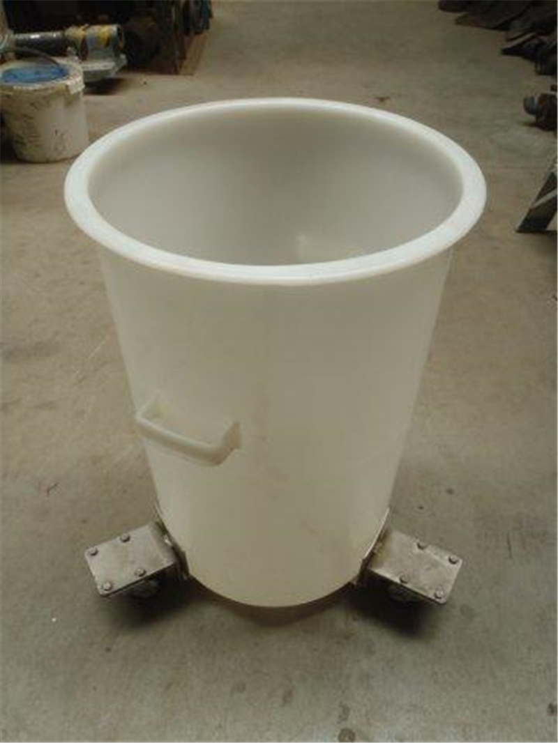 10.32.MB.01 - Used trough