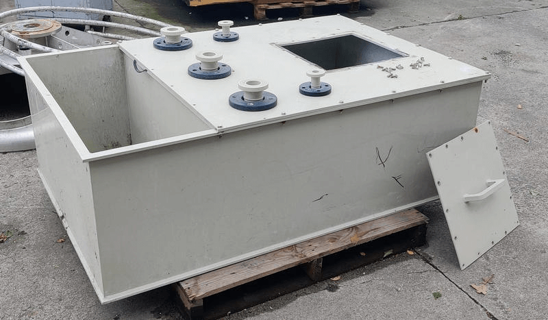 10.44.NL.10 - Used storage tank