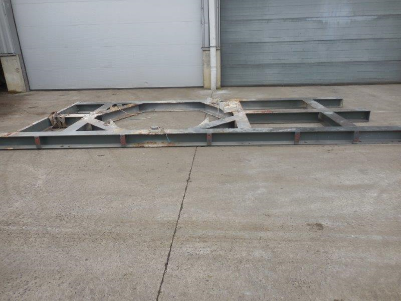 Steel frame for hanging tank