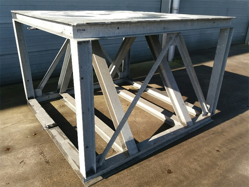 Steel structure galvanised - 2,2m x 2,2m x Height 1.5 meter